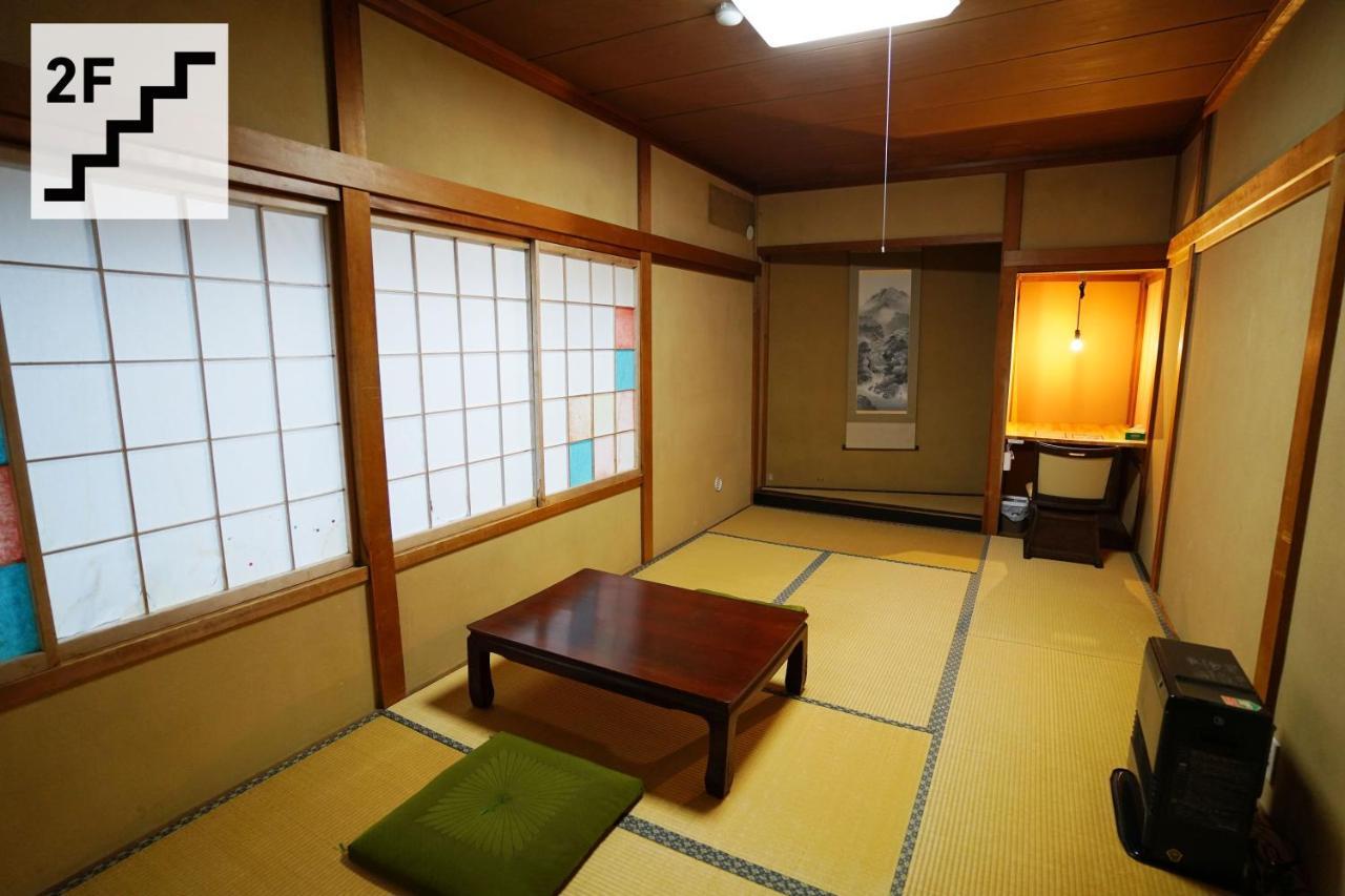 Hostel Murasaki Ryokan Takayama  Zewnętrze zdjęcie