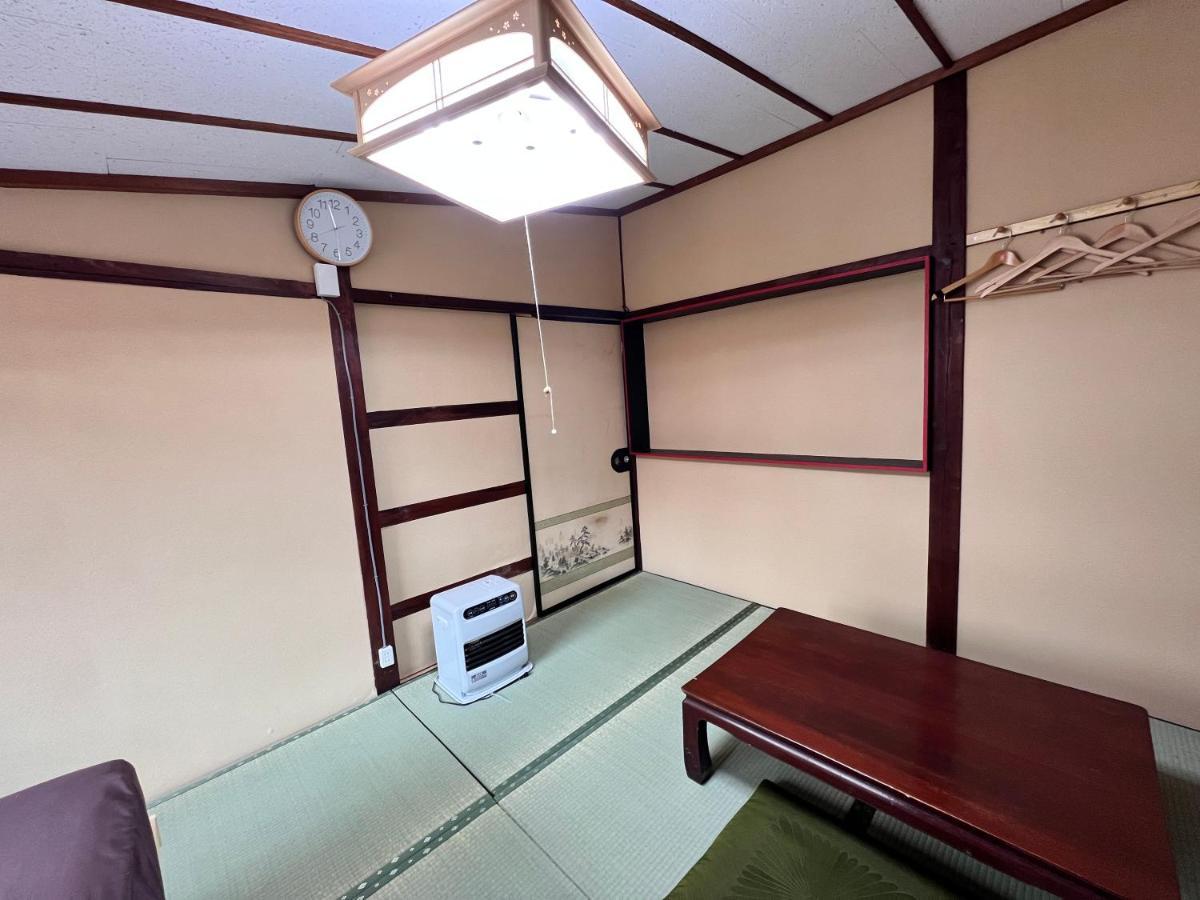 Hostel Murasaki Ryokan Takayama  Zewnętrze zdjęcie