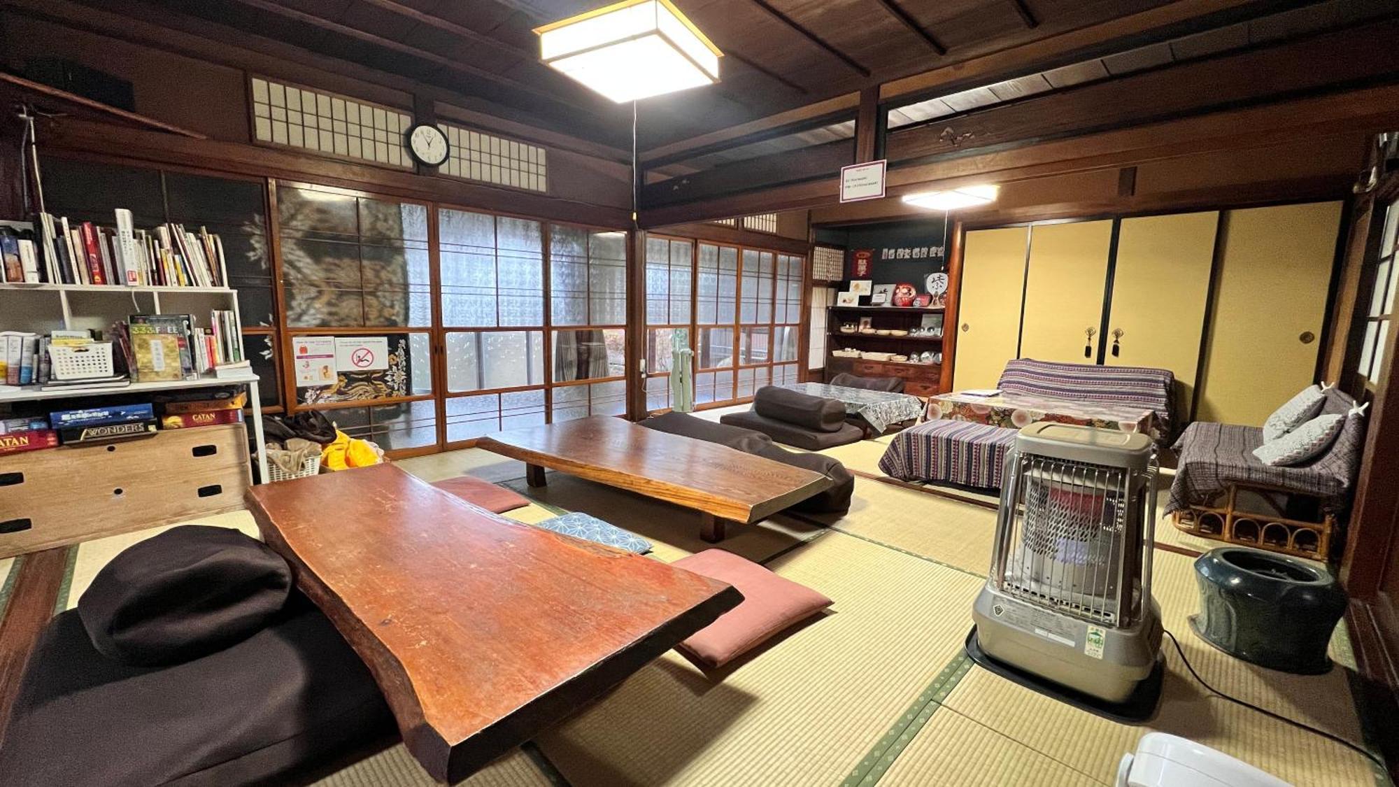 Hostel Murasaki Ryokan Takayama  Zewnętrze zdjęcie